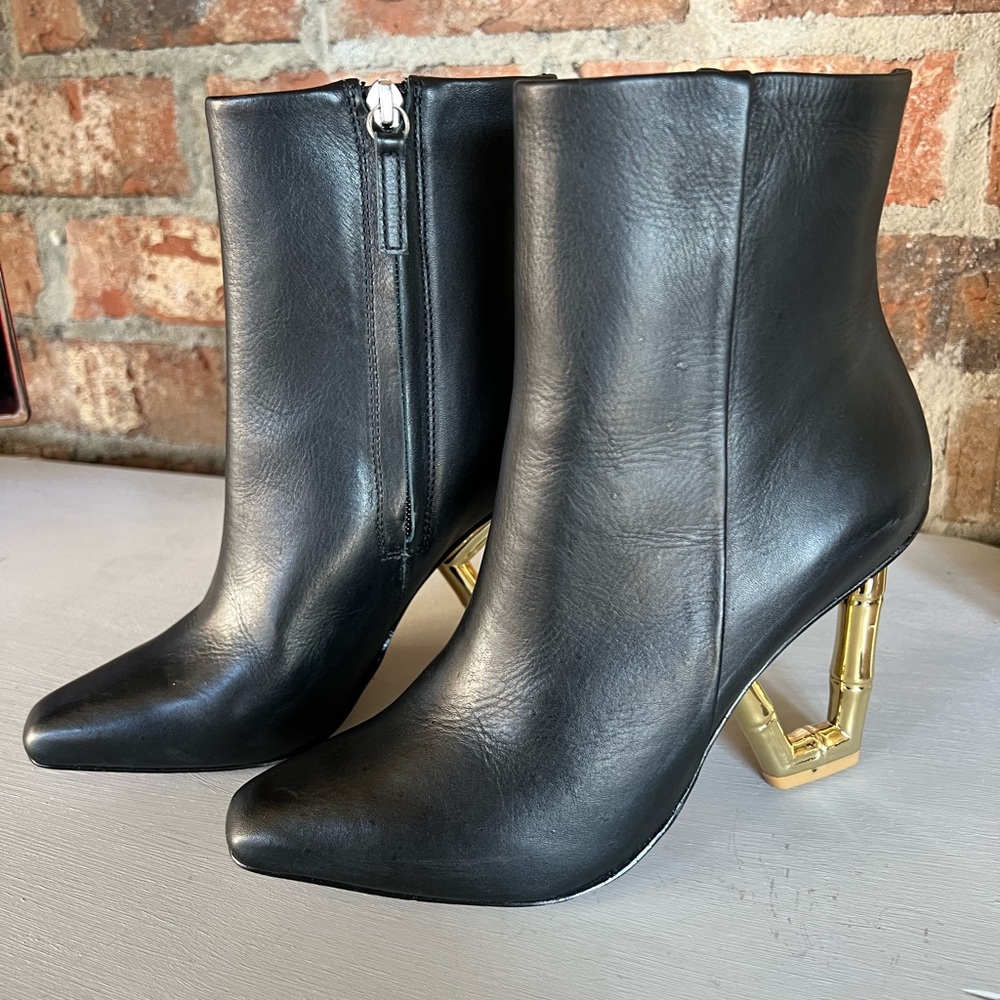 ✨Cult Gaia (NWT) Valeska Leather ankle booties Size 5✨ - Picture 4 of 6